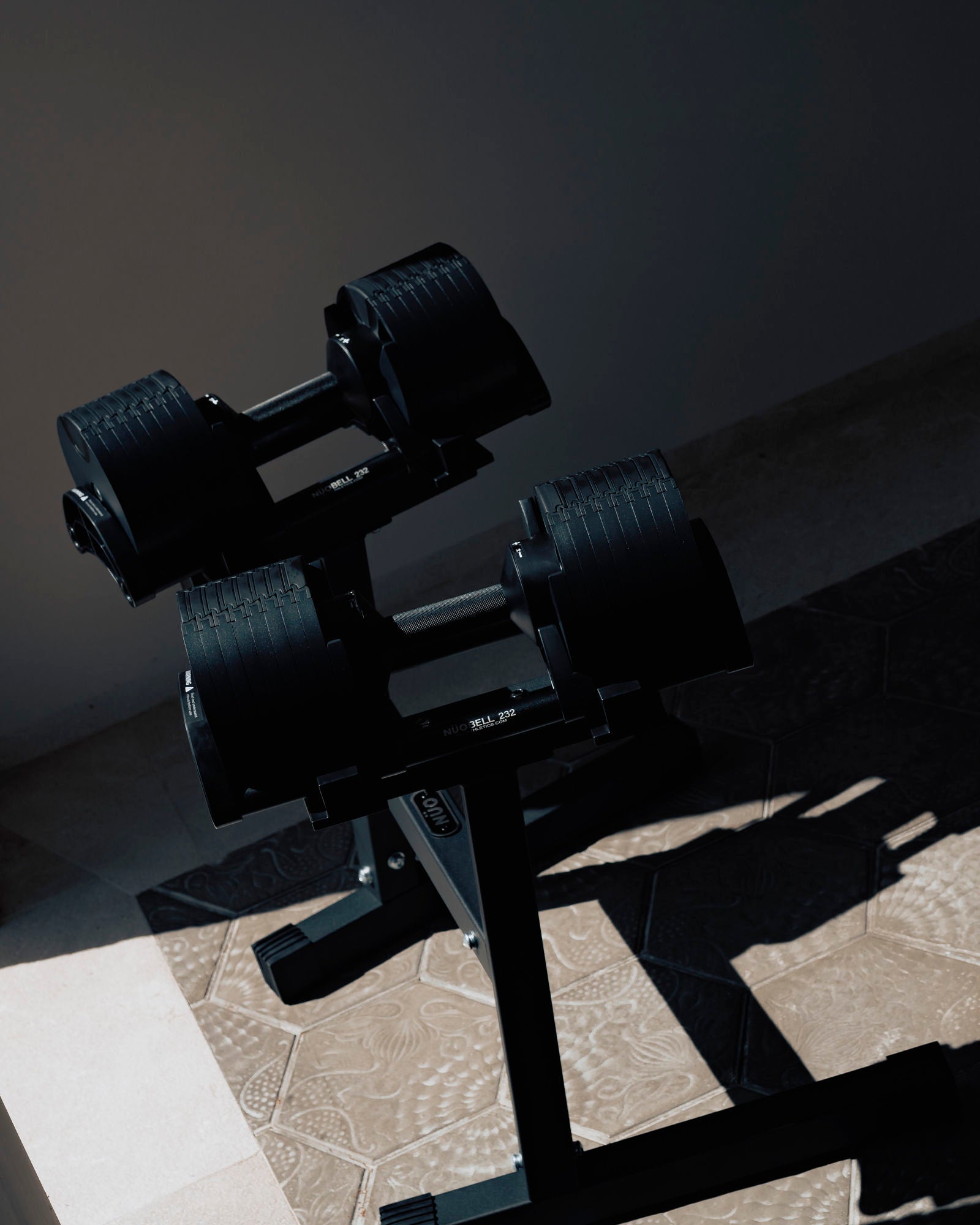NÜO ダンベルおよびスタンド NÜOBELL Floor Stand for Adjustable Dumbbells | NÜO